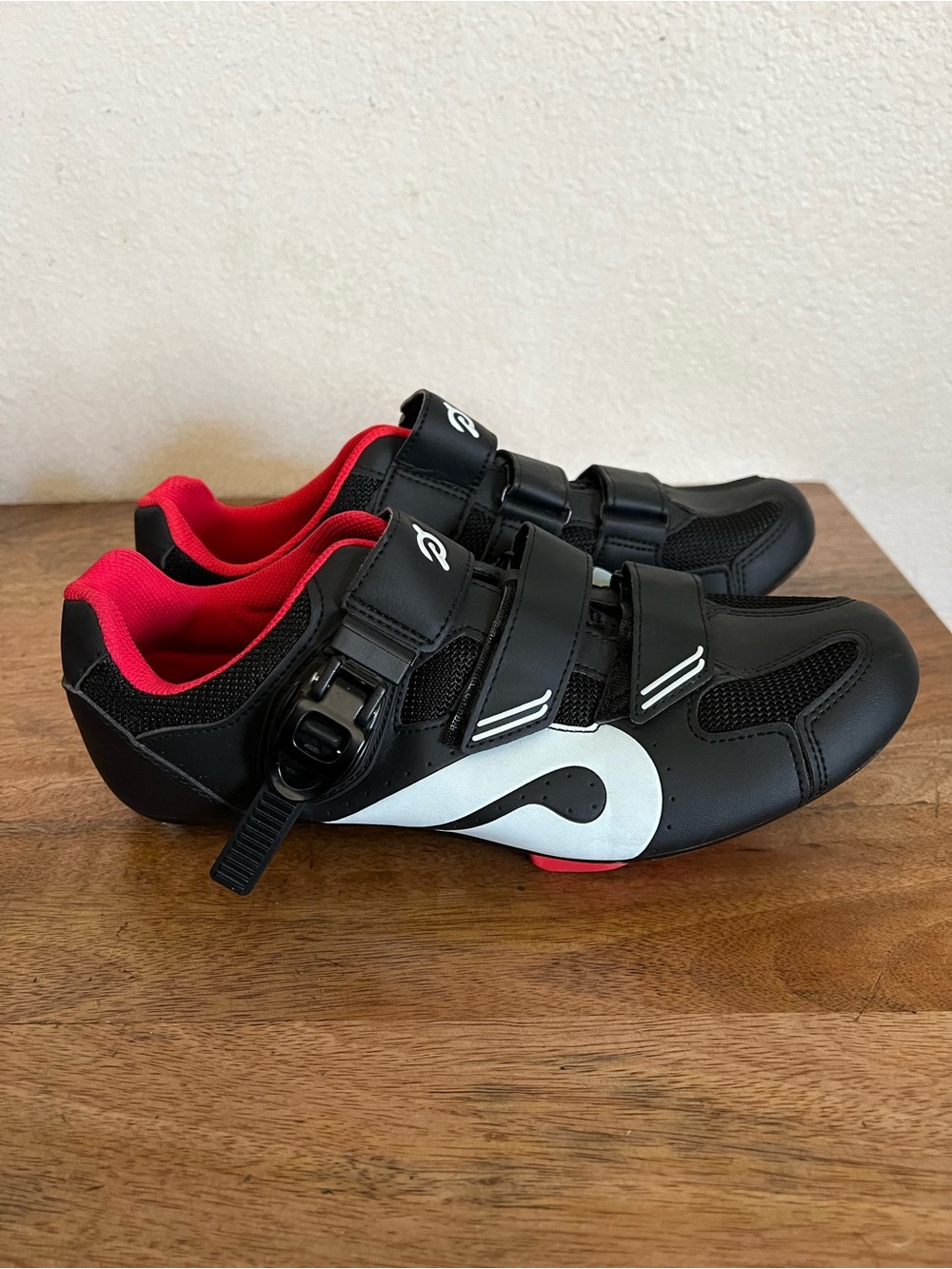 Peloton Cycling Shoes Size 44 Black Cleats Attached Spin Bike Ride